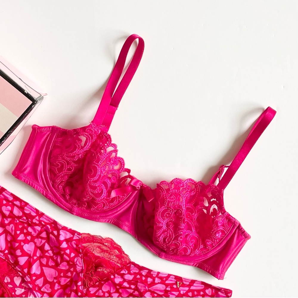 36B LARGE Victoria’s Secret hot pink bra set - Picture 2 of 7